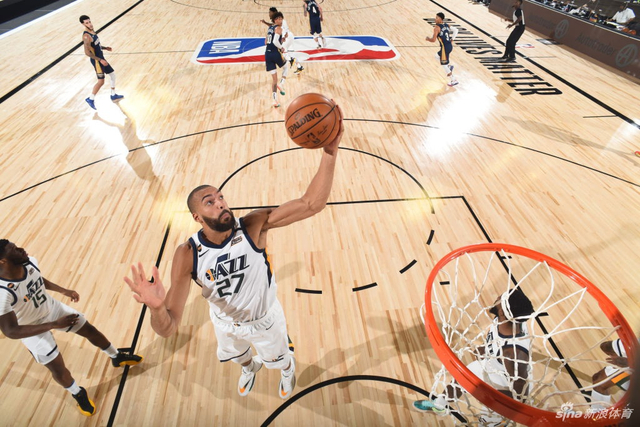 调整与坚持 调整与坚持