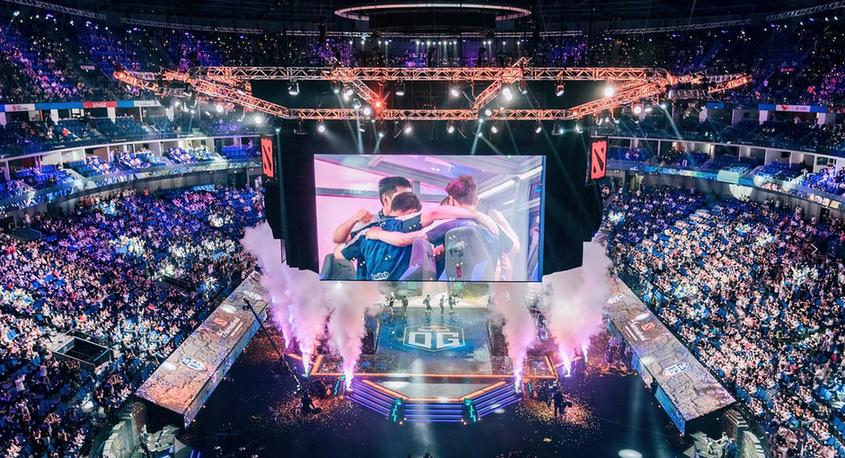 练战术布局 练战术布局