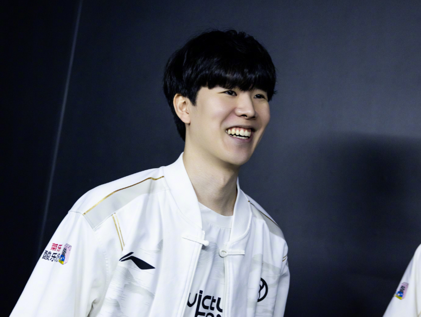 影子前锋 影子前锋