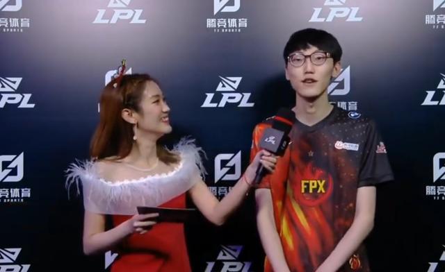 温网比赛中 温网比赛中