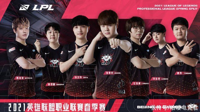 海的街头踢 海的街头踢