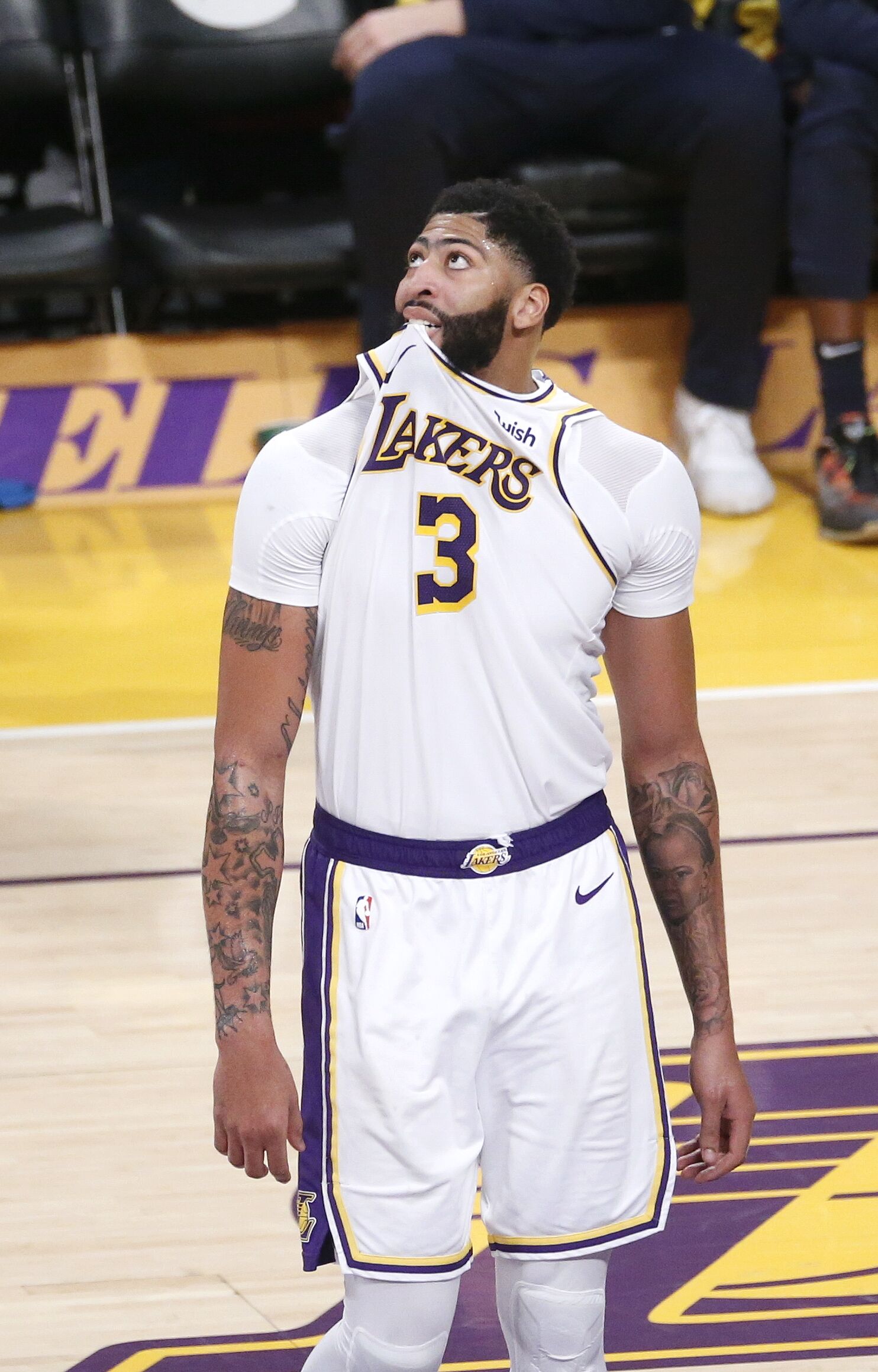 搜索与讨论 搜索与讨论